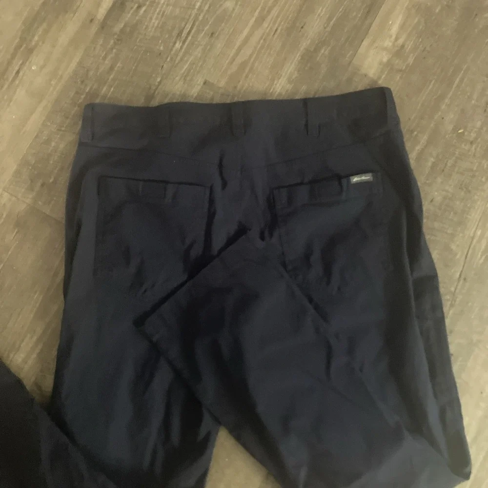 Eddie Bauer Mens 38x30 Outdoor Pants Hiking Travel Lightweight Blue Casual Work - Picture 5 of 11